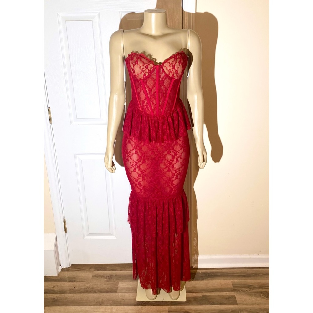 Miss Circle Quennell Burgundy Lace Corset Maxi Dress - Picture 5 of 6